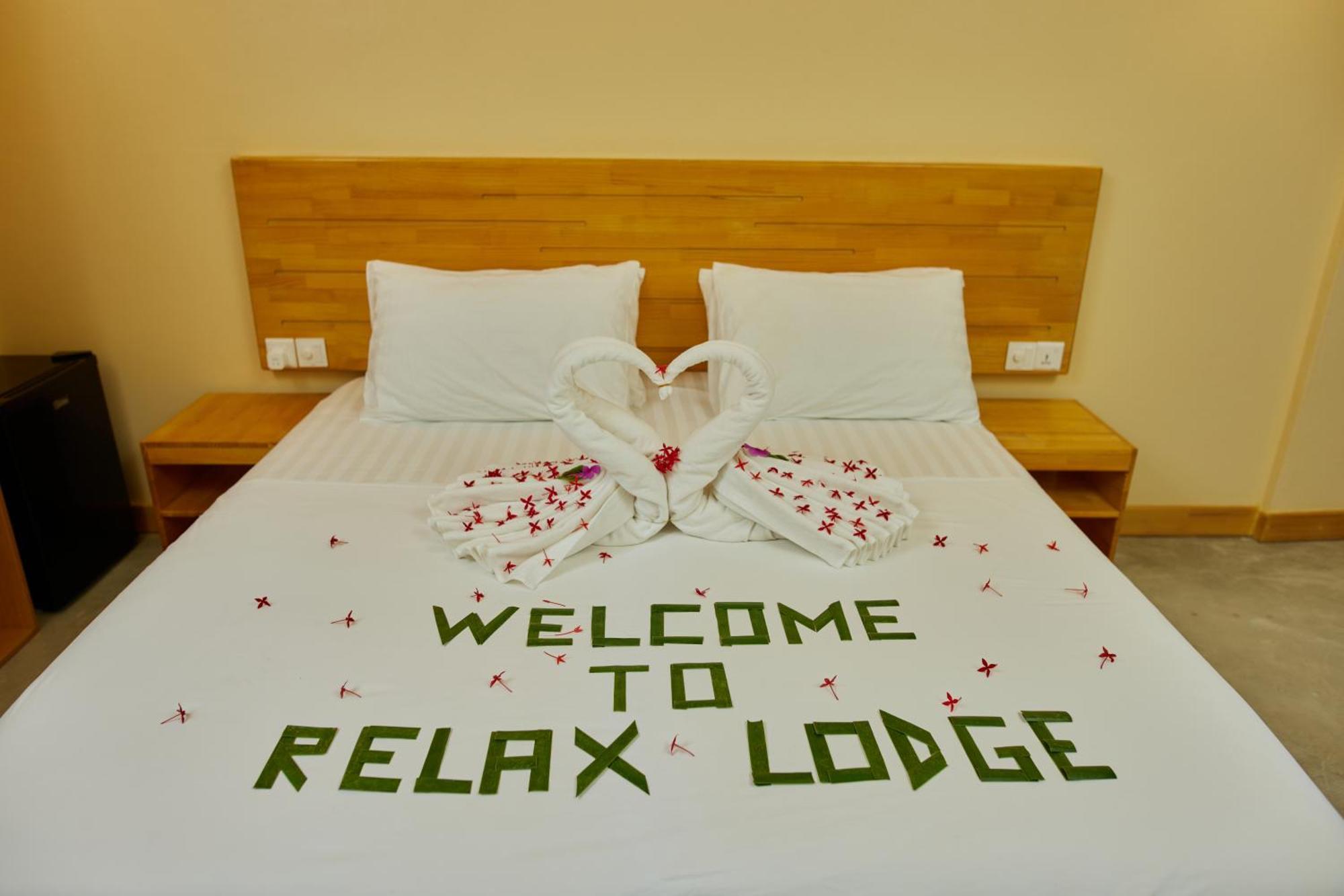 Relax Lodge Thoddoo Exterior foto