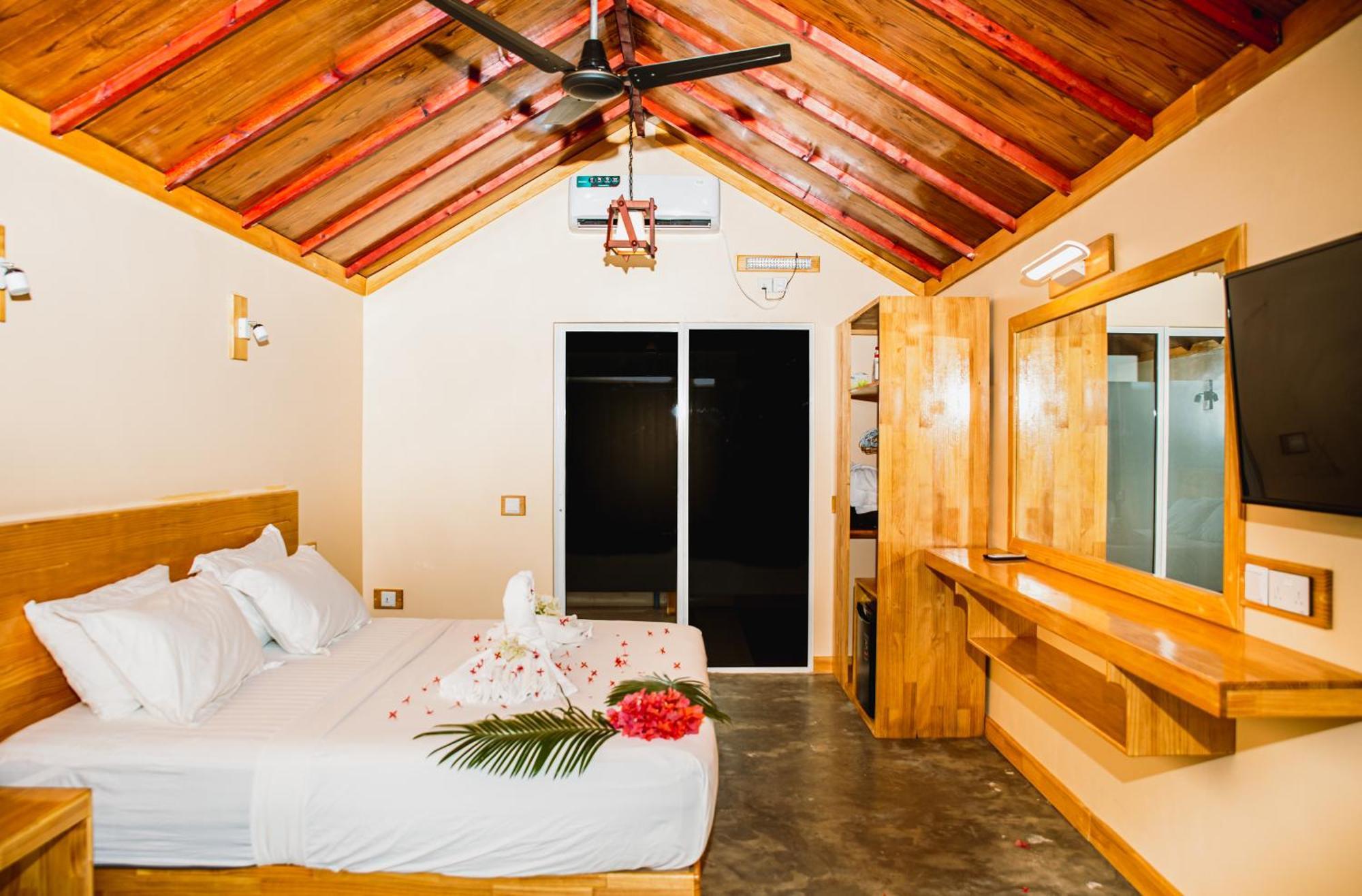 Relax Lodge Thoddoo Exterior foto
